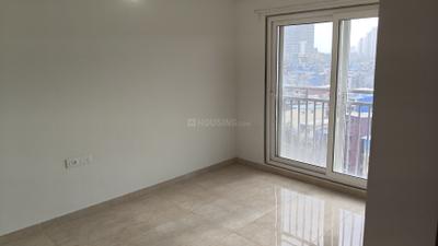 Bedroom Image of 850 Sq.ft 2 BHK Apartment / Flat for rent in Shapoorji Pallonji BKC 28, Bandra East Mumbai for Rs. 115000