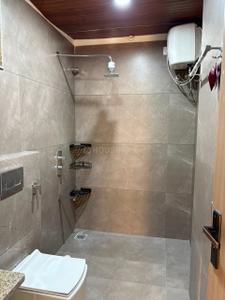 Bathroom Image of 1650 Sq.ft 4 BHK Apartment / Flat for rent in Dream Luxuria, Jatkhedi Bhopal for Rs. 49999