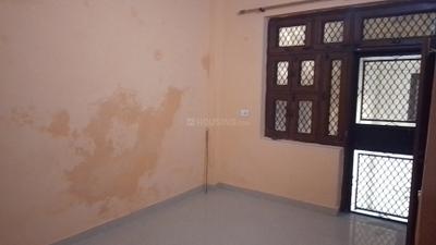Bedroom Image of 900 Sq.ft 2 BHK Independent House for rent in Dashrath Puri New Delhi for Rs. 13000