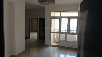 Living Room Image of 1225 Sq.ft 2 BHK Apartment / Flat for sale in Dreamland The Willows, Crossings Republik Ghaziabad for Rs. 7800000