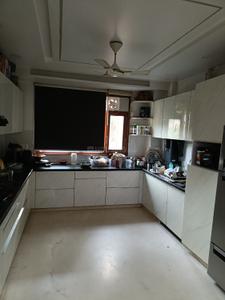Kitchen Image of 2200 Sq.ft 4 BHK Builder Floor for sale in Preet Vihar New Delhi for Rs. 45000000