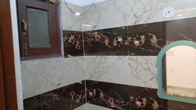 Image of 600 Sq.ft 2 BHK Builder Floor for sale in Laxmi Nagar, New Delhi for Rs. 4900000