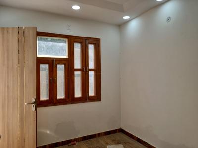 Bedroom Image of 900 Sq.ft 3 BHK Builder Floor for sale in Mahavir Enclave New Delhi for Rs. 8900000