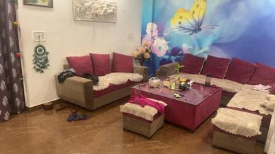 Living Room Image of 1300 Sq.ft 4 BHK Apartment / Flat for sale in Sitapuri New Delhi for Rs. 9900000