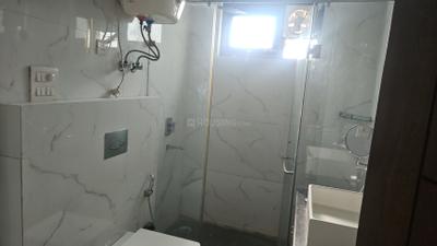 Image of 4500 Sq.ft 3.5 BHK Builder Floor for rent in Sector 36, Noida for Rs. 90000