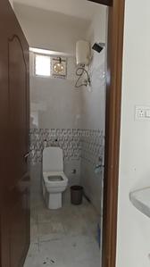 Bathroom Image of 2000 Sq.ft 3 BHK Apartment / Flat for rent in Himayath Nagar Hyderabad for Rs. 60000