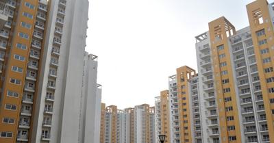 Building Image of 1800 Sq.ft 3 BHK Apartment / Flat for sale in BPTP Park Grandeura, Sector 82 Faridabad for Rs. 21000000
