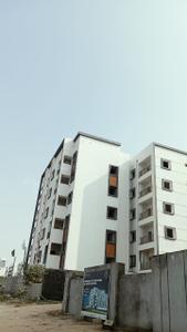 Image of 1250 Sq.ft 2 BHK Apartment / Flat for sale in Golden Lake Way, Kompally, Hyderabad for Rs. 6750000