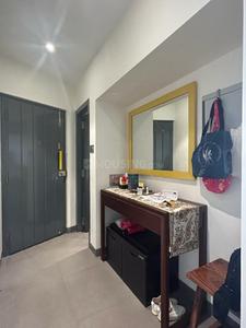 Hall Image of 750 Sq.ft 1 BHK Apartment / Flat for rent in Cuffe Parade Mumbai for Rs. 150000