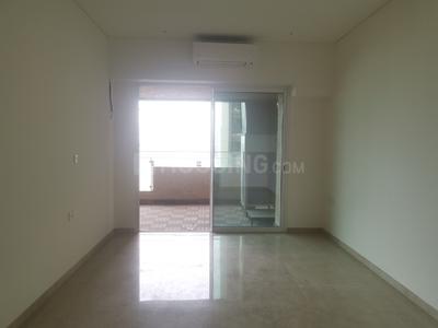 Bedroom Image of 2020 Sq.ft 3 BHK Apartment / Flat for rent in Lokhandwala Minerva, Worli Mumbai for Rs. 359000