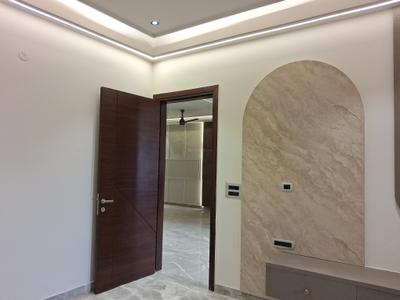 Bedroom Image of 2250 Sq.ft 4 BHK Builder Floor for sale in Paschim Vihar New Delhi for Rs. 48000000