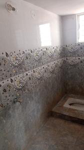Common Bathroom Image of 280 Sq.ft 1 RK Apartment / Flat for rent in Nerhe Pune for Rs. 6500