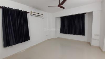 Bedroom Image of 1600 Sq.ft 2 BHK Apartment / Flat for rent in Kadavanthra Kochi for Rs. 32000