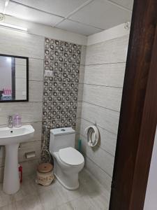 Bathroom Image of 1370 Sq.ft 2 BHK Apartment / Flat for sale in Shri Radha Sky Gardens Phase 1, Noida Extension Greater Noida for Rs. 9200000