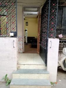 Image of 550 Sq.ft 1 BHK Apartment / Flat for rent in Navjivan Colony, Mahim, Mumbai for Rs. 51000