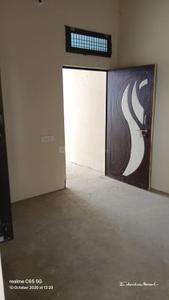 Bedroom Image of 1360 Sq.ft 4 BHK Duplex for rent in Sahadatganj Ayodhya for Rs. 20000