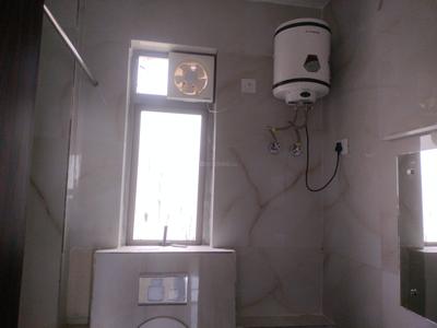 Image of 973 Sq.ft 2 BHK Apartment / Flat for sale in Unitech Uniworld Gardens 2, Sector 47, Gurgaon for Rs. 14500000