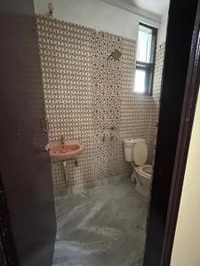 Bathroom Image of 150 Sq.ft 1 RK Apartment / Flat for rent in Rajpur Khurd Extension New Delhi for Rs. 12000