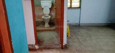 Bathroom Image of 740 Sq.ft 1.5 BHK Apartment / Flat for sale in Delux Complex, Birati Kolkata for Rs. 2700000