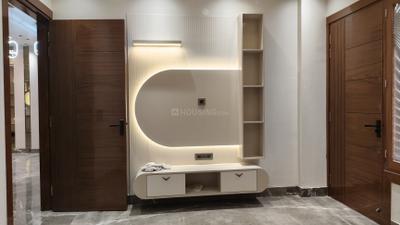 Bedroom Image of 2300 Sq.ft 4 BHK Builder Floor for sale in Kaushambi Ghaziabad for Rs. 34500000