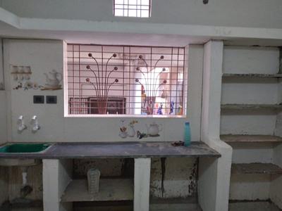 Kitchen Image of 500 Sq.ft 1 RK Studio for rent in Teka Naka Nagpur for Rs. 7000