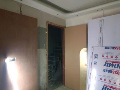 Living Room Image of 600 Sq.ft 2 BHK Builder Floor for sale in Mahavir Enclave New Delhi for Rs. 6200000