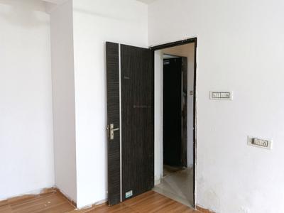 Bedroom Image of 600 Sq.ft 1 BHK Apartment / Flat for rent in Kavya Residency, Kasarvadavali Thane for Rs. 15998