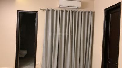 Bedroom Image of 2367 Sq.ft 3 BHK Builder Floor for rent in DLF Phase 2 Gurgaon for Rs. 82000