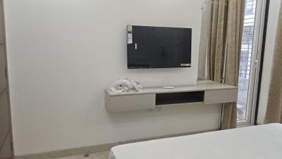 Bedroom Image of 1050 Sq.ft 1 BHK Builder Floor for rent in Sector 46 Gurgaon for Rs. 38000