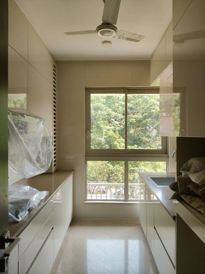 L And T Emerald Isle Main Image 1