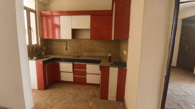 Kitchen Image of 850 Sq.ft 2.5 BHK Apartment / Flat for rent in Divyansh Flora, Noida Extension Greater Noida for Rs. 22000