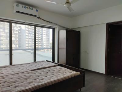 Juhu Abhishek Chs Ltd Bedroom One 3