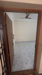 Image of 950 Sq.ft 2 BHK Apartment / Flat for rent in Royal Sowmya Flats, Medavakkam, Chennai for Rs. 23000