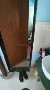 Bathroom Image of 370 Sq.ft 1 BHK Apartment / Flat for rent in Somani Residency, Punawale Pune for Rs. 15000