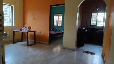 Living Room Image of 800 Sq.ft 2 BHK Apartment / Flat for rent in Paschim Putiary Kolkata for Rs. 13500