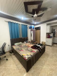 Bedroom Image of 600 Sq.ft 1 BHK Apartment / Flat for rent in Vasant Kunj New Delhi for Rs. 32000