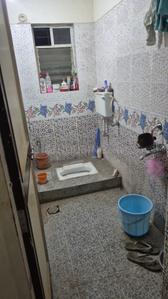 Bathroom Image of 350 Sq.ft 1 RK Apartment / Flat for rent in Laxmi Green County, Kondhawe-Dhawade Pune for Rs. 3000
