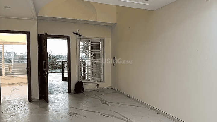 Silver Springs Main Image 1