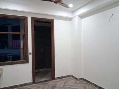Bedroom Image of 1950 Sq.ft 4.5 BHK Apartment / Flat for sale in JMD Siddhi Vinayak, Sector 73 Noida for Rs. 8500000