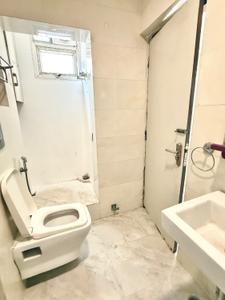 Image of 2640 Sq.ft 4.5 BHK Apartment / Flat for sale in Beverly Park Apartments, Sector 22 Dwarka, New Delhi for Rs. 57900000