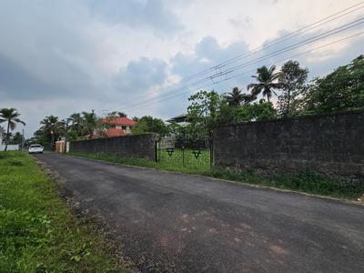 Image of 5220 Sq.ft Residential Plot / Land for sale in Aluva, Kochi for Rs. 3150000