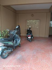 Parking Area Image of 550 Sq.ft 1 BHK Apartment / Flat for rent in JP Nagar Bengaluru for Rs. 16000