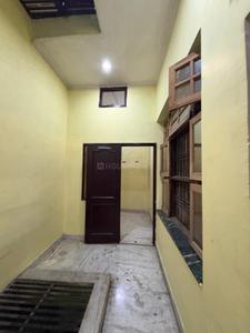 Balcony Image of 1500 Sq.ft 2 BHK Builder Floor for rent in Rajajipuram Lucknow for Rs. 14000