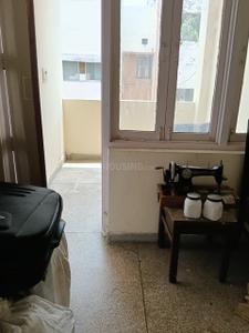 Hall Image of 950 Sq.ft 2 BHK Apartment / Flat for sale in Maitri Apartments, Patparganj New Delhi for Rs. 12000000