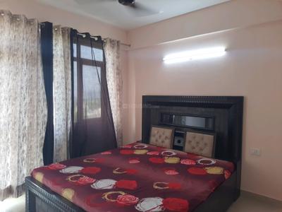 Bedroom Image of 800 Sq.ft 2 BHK Apartment / Flat for rent in Suncity Avenue 76, Sector 76 Gurgaon for Rs. 34000