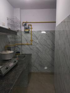 Kitchen Image of 250 Sq.ft 1 RK Builder Floor for rent in Mayur Vihar Phase 1 New Delhi for Rs. 14000