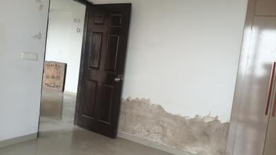 Bedroom Image of 910 Sq.ft 2.5 BHK Apartment / Flat for rent in Prateek Grand City, Siddharth Vihar Ghaziabad for Rs. 35100