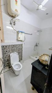 Bathroom Image of 1600 Sq.ft 3 BHK Builder Floor for sale in Sector 43 Gurgaon for Rs. 22500000