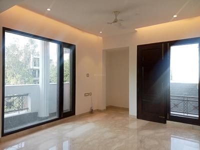 Bedroom Image of 5500 Sq.ft 4.5 BHK Builder Floor for rent in Greater Kailash II New Delhi for Rs. 450000