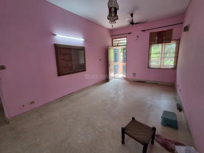 Hall Image of 1250 Sq.ft 3 BHK Apartment / Flat for sale in Lok Vihar Apartment, Vikaspuri New Delhi for Rs. 14100000